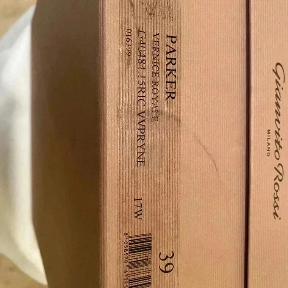 Gianvito Rossi Sz 9 Burgundy Parker 105 closes toe Multi strap heels - Picture 9 of 10